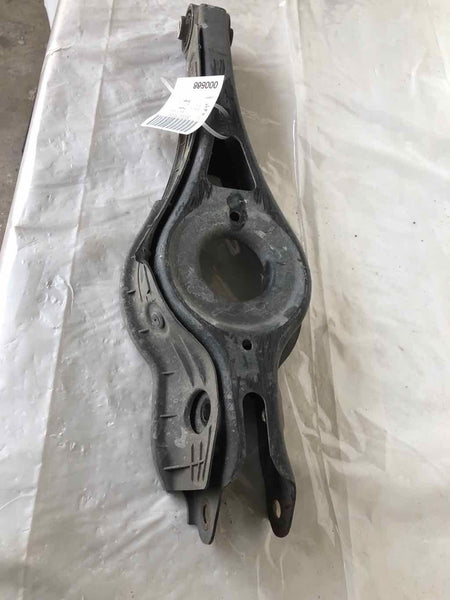 2015 - 2019 HYUNDAI SONATA Rear Suspension Lower Control Arm Coil Seat Right RH