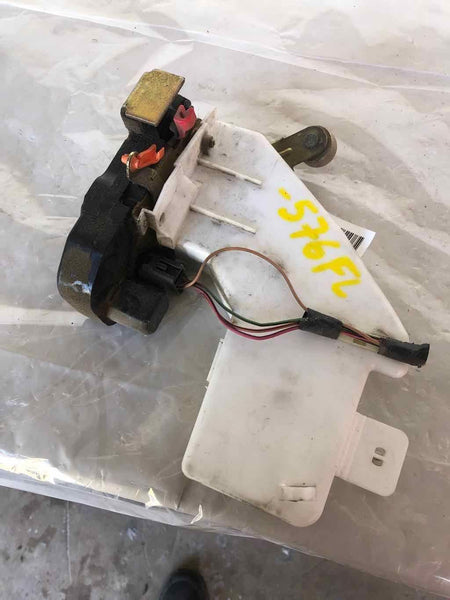 2002 - 2005 JEEP LIBERTY 3.7L Front Driver Door Latch Lock Actuator Motor Left