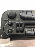 2002 - 2007 JEEP LIBERTY 3.7L Radio AM/FM with CD Player Equalizer P05064354AI