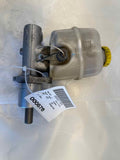 2002 - 2005 JEEP LIBERTY 3.7L Brake Master Cylinder with Fluid Reservoir & Cap