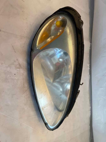 2001-2005 CHRYSLER PT CRUISER Head Light Headlight Lamp Right Passenger Side RH