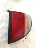 1996 1997 HONDA ACCORD 2.2L Right Tail Light Assembly Quarter Panel Mounted RH