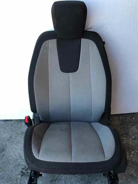 2014 - 2017 CHEVROLET EQUINOX  Front Seat w/o 8 way Power Adjuster Cloth Left  Q