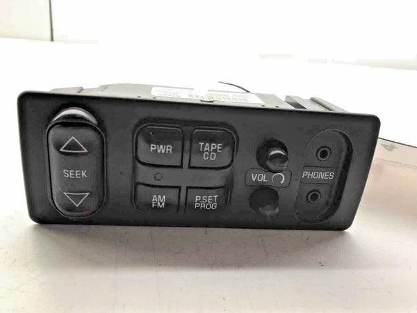 2004 CHEVY MALIBU 2004 - 2008 AC Delco Radio Cassette Player Control 09388380