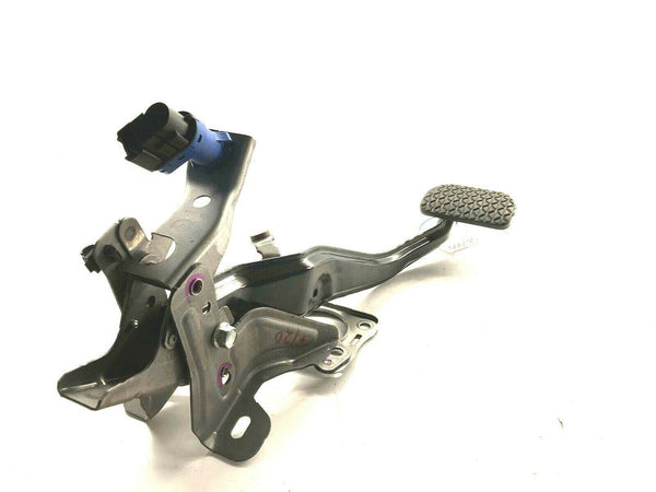 2016 MAZDA 3 Front Foot Brake Stop Slow Pedal w/ Sensor & Bracket OEM Q