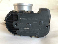 1999 - 2001 VOLKSWAGEN BEETLE GLX Throttle Body Valve 06A133026C OEM