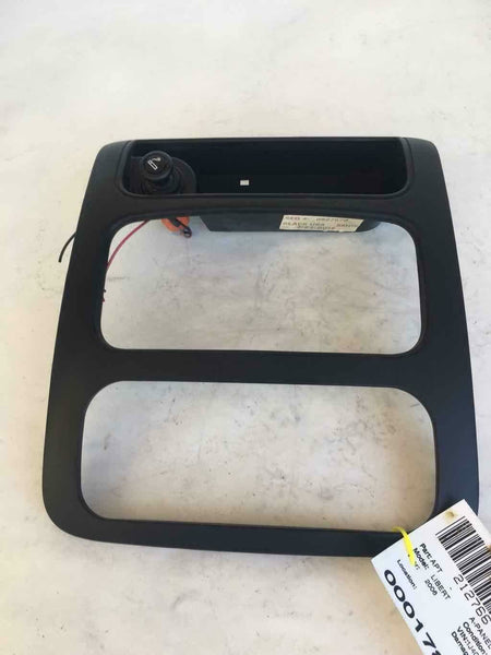 2003 - 2007 JEEP LIBERTY Center Console Dash Storage w/ Switch Trim Panel OEM