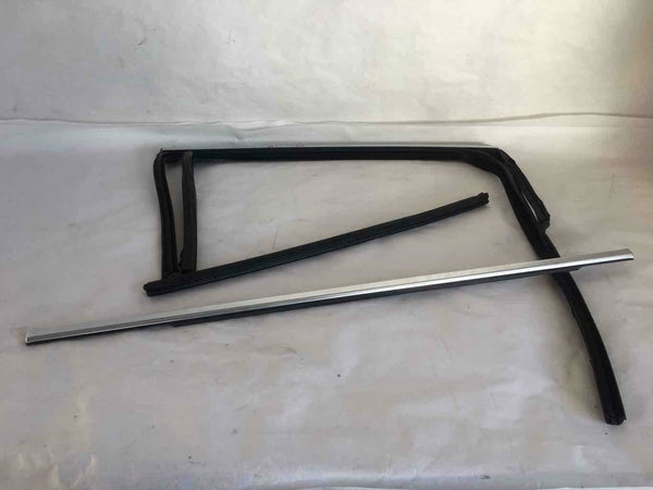 2015 CHEVROLET IMPALA Rear Back Door Weather Stripping Seal Driver Left LH OEM