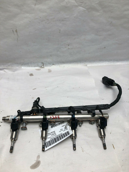 2020 CHEVROLET CHEVY MALIBU Fuel Injection Rail w/ Four Injectors 2.0L