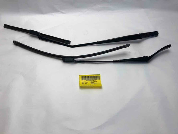 2018 FORD FIESTA Front Windshield Wiper Arm w/ Blade Pair Right & Left OEM