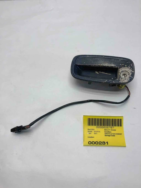 2000 - 2002 KIA SPORTAGE Front Door Handle Exterior Driver Left 0K08A59410 LH