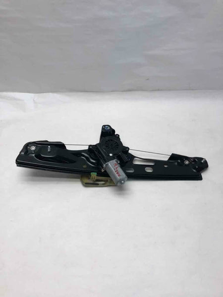 2017 CHEVROLET CRUZE Rear Back Window Regulator w/ Motor Driver Left LH OEM