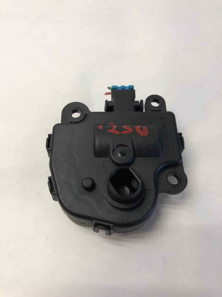 2006 CHEVROLET MALIBU A/C Heater Blend Door Flap Actuator Control Valve 52409974