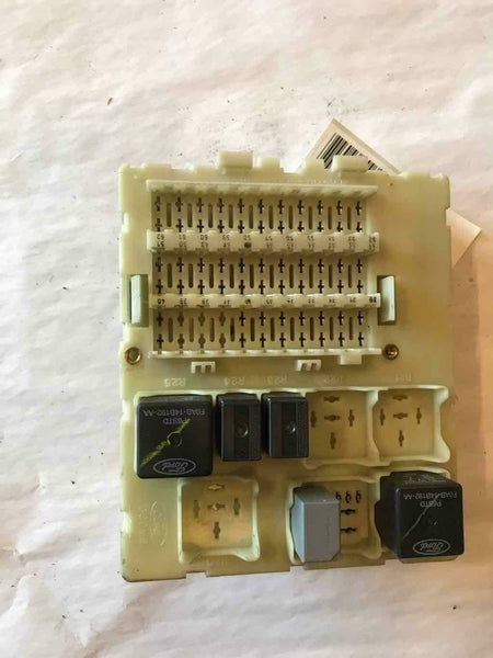 2003 FORD FOCUS Engine Fuse Box Relay Junction Interior Computer Control Module