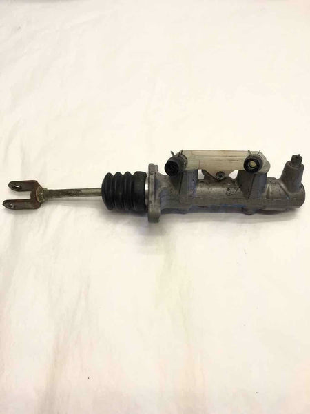 2004 - 2009 TOYOTA PRIUS Brake Master Cylinder 1.5L 4cyl A/T G