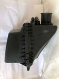 2005 - 2009 CHEVY EQUINOX Air Cleaner Filter Housing Box Assembly 3.4L Sedan G