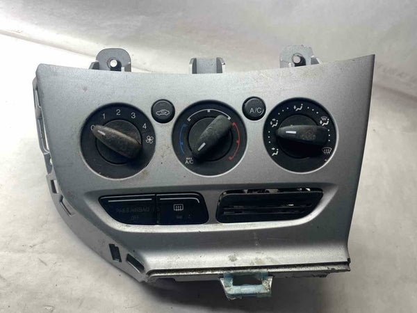 2013 - 2014 FORD FOCUS Front AC Heater Tempereture Climate Control Switch G