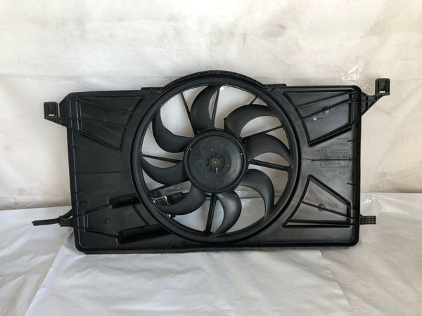 2012 - 2018 FORD FOCUS Radiator Electric Cooling Motor Fan Assembly G