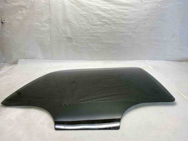 2000 - 2006 CHEVY TAHOE Rear Door Glass Window Right Passenger Side G