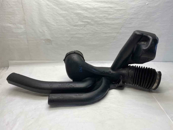 2002 CHEVY TAHOE Air Intake Tube Resonator (ID 15060999) G