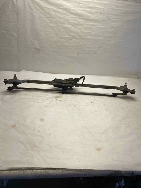 2005 - 2008 DODGE MAGNUM Wiper Transmission Linkage w/ Motor G