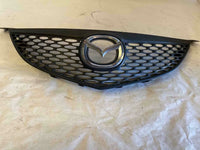 2004 - 2006 MAZDA 3 Upper Grille Black Mesh w/o Oval Fog Lamps Sedan Mazda3 G