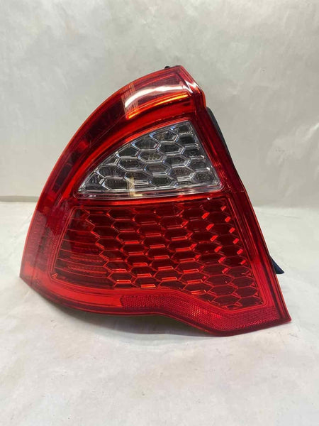 2010 - 2012 FORD FUSION Rear Tail Light Lamp Quarter Panel Mounted Left Side