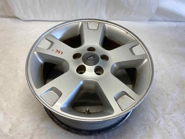 FORD EXPLORER 2002 - 2005 17" 17 in x7-1/2 in Aluminum 5 Spokes Wheel Rim M