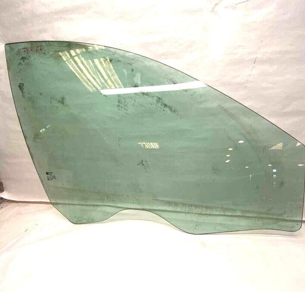 2011 - 2015 CHEVROLET CHEVY CRUZE Front Door Glass Window Right Passenger Side T