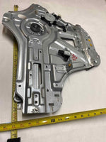 2006 - 2014 KIA SEDONA Front Door Regulator w/ Motor Right Passenger Side RH G