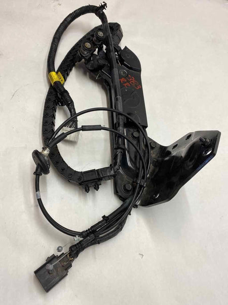 2012 KIA SEDONA Rear Electric Power Sliding Door Regulator Right Passenger Side