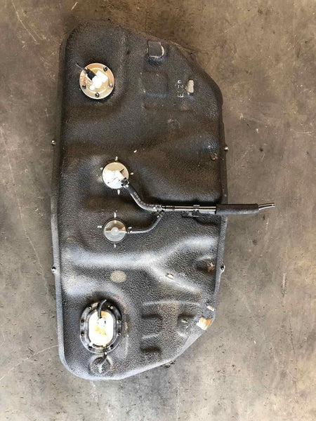 2009 -2010 HYUNDAI GENESIS 4.6L Sedan Fuel Tank Assembly 8-Cylinder Auto Trans T