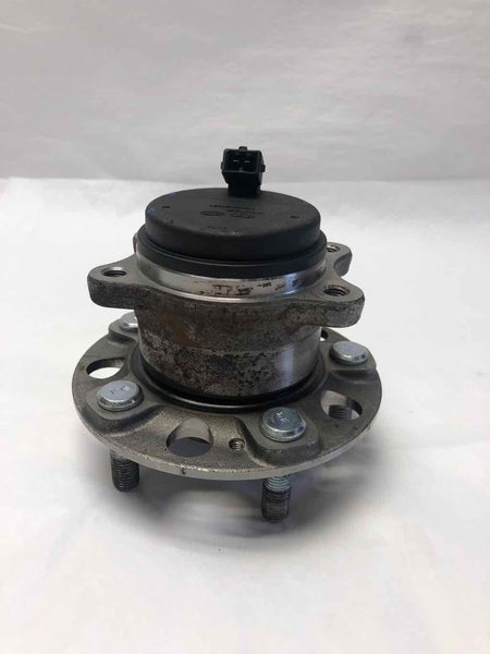 2016 - 2020 KIA OPTIMA 2.4L Front Wheel Bearing and Hub Assembly Right Side RH T