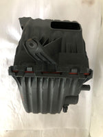 2007-2011 MERCEDES CLS 5.5L Sedan Air Intake Air Cleaner Box Housing Assembly T