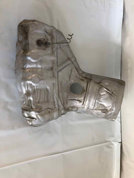 2010 MAZDA 5 Hatchback 2.3L Exhaust Manifold Heat Shield Splash Cover A/T FWD T