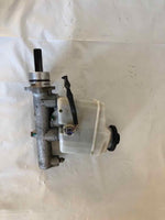 2005 - 2006 TOYOTA CAMRY LE Brake Power Master Cylinder W/ Fluid Bottle Tank G