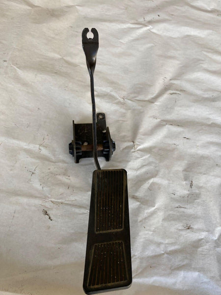 2002 JEEP LIBERTY Limited Wagon Gas Accelerator Throttle Pedal Assembly A/T T