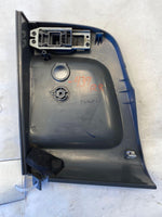 2008 KIA SEDONA Rear Door Handle Housing Right Side RH w/ Power Window Switch G