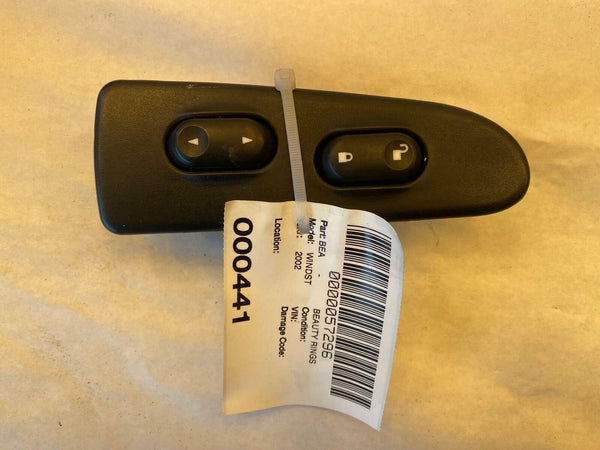 2002 FORD WINDSTAR LX Front Power Window Switch & Door Lock Right Passenger Side