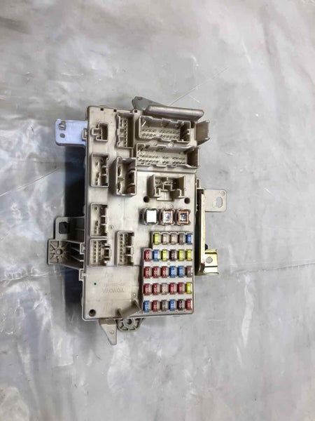 2003 LEXUS ES300 Sedan 3.0L Cabin Fuse Relay Junction Box Block Under Dash OEM