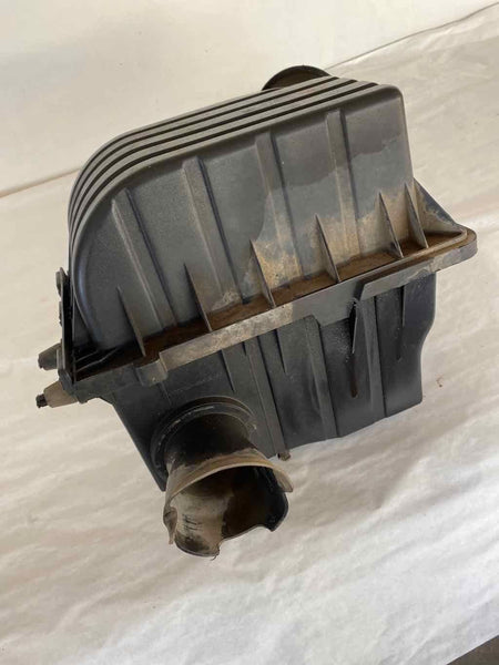 2004 - 2005 FORD EXPLORER 4.0L Air Cleaner Filter Housing Box Assembly OEM