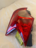 2014 - 2019 NISSAN VERSA Hatchback Tail Light Assembly Right Passenger Side OEM