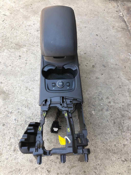 2012 - 2014 FORD FOCUS Hatchback Front Center Console Assembly w/ Armrest OEM