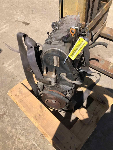 2001-2005 HONDA CIVIC Engine Assembly 1.7L (SOHC) VIN 2 6th digit 1 88K Miles M