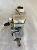 2004 - 2013 MAZDA 3 2.3L Brake Master Cylinder With Fluid Reservoir Bottle Tank