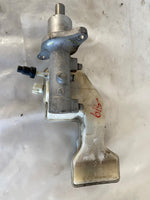 2004 - 2013 MAZDA 3 2.3L Brake Master Cylinder With Fluid Reservoir Bottle Tank